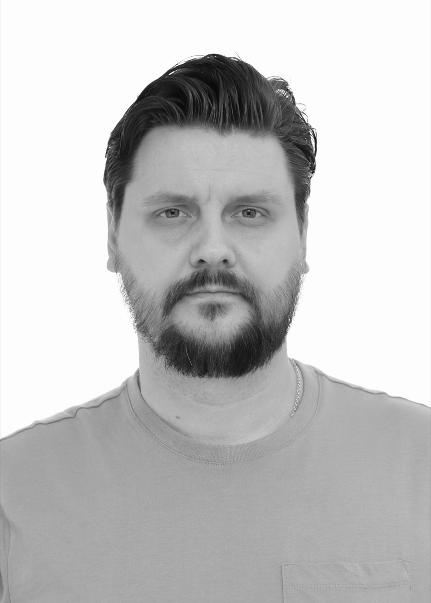 Sebastian Cwiek, co-founder · ceo · architect